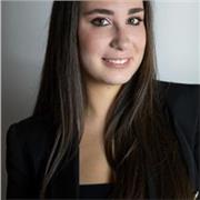 Sono laureata in  Mediazione linguistica e culturale  (con votazione di 110 con lode) e iscritta alla Magistrale di  Lingue e Culture Comparate  all'Università dei Studi di Napoli  L'Orientale . 
Le mie lingue di studio durante il percorso triennale sono